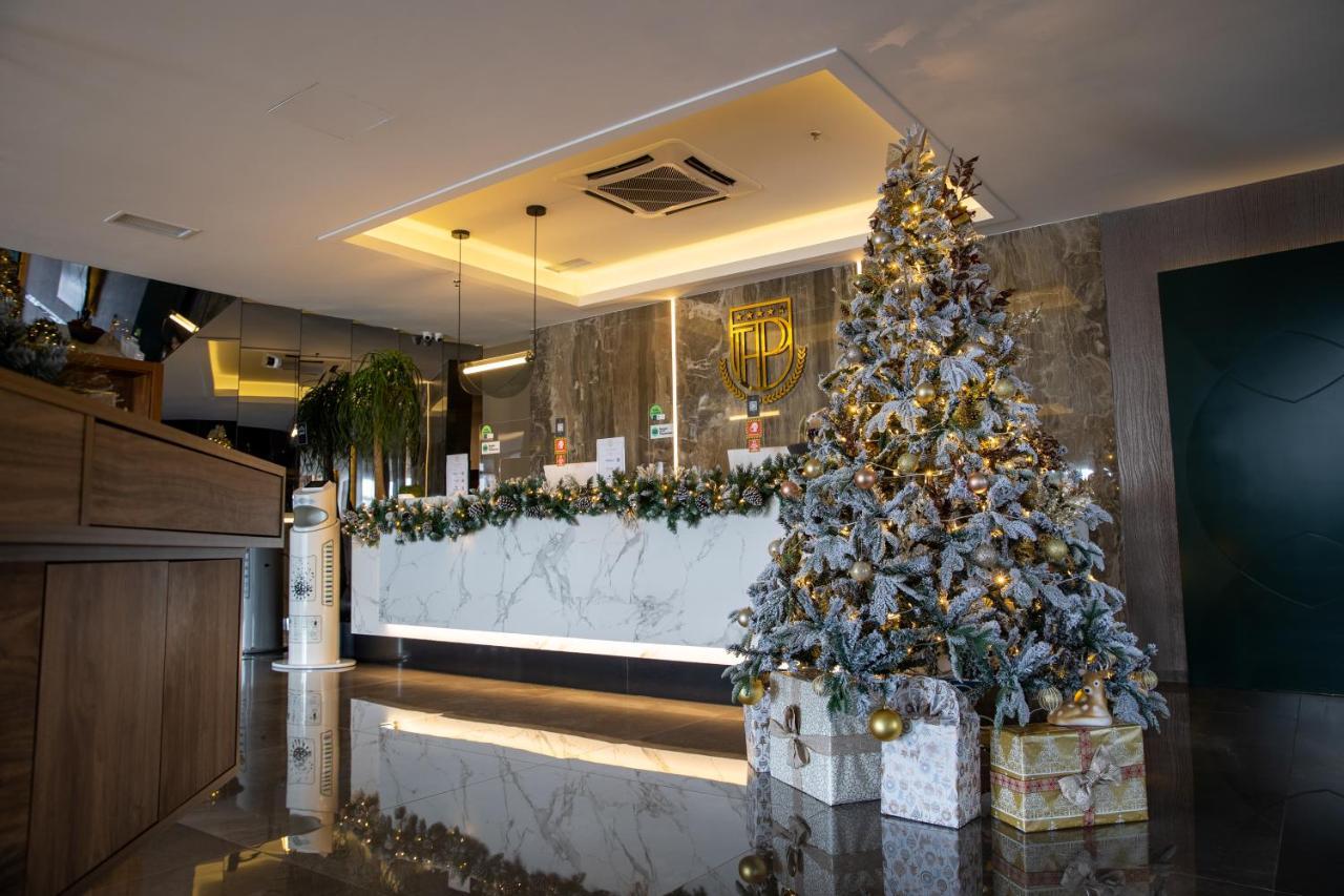 Palace Hotel & Spa Titova Mitrovica Exterior foto